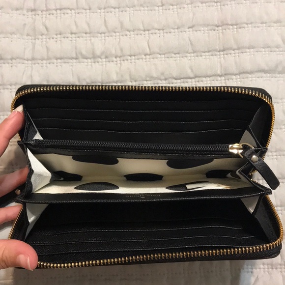 Kate Spade Wallet - Picture 3 of 6